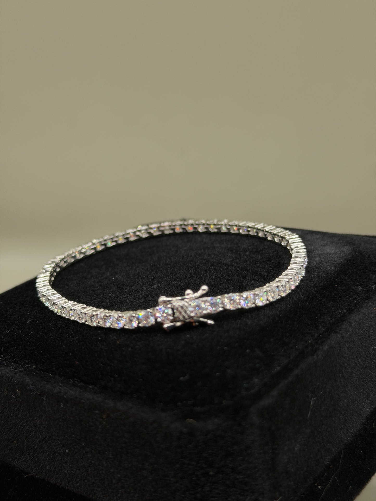 5.32CT Moissanite Tennis Bracelet – 925 Sterling Silver VVS D Color (7.5”)