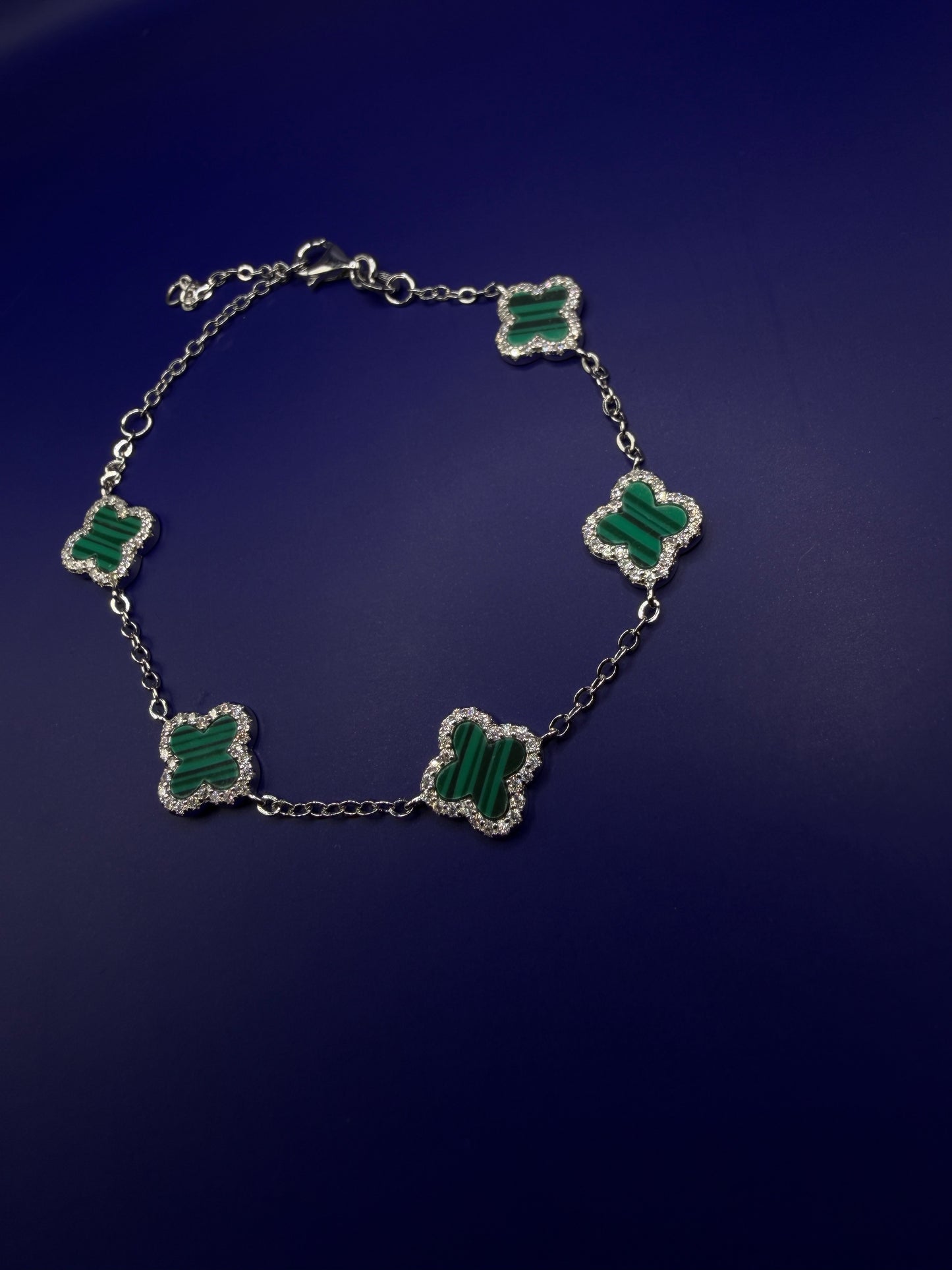 925 Sterling Silver Moissanite Clover Bracelet – Green Clover Style | Size 6-7-8