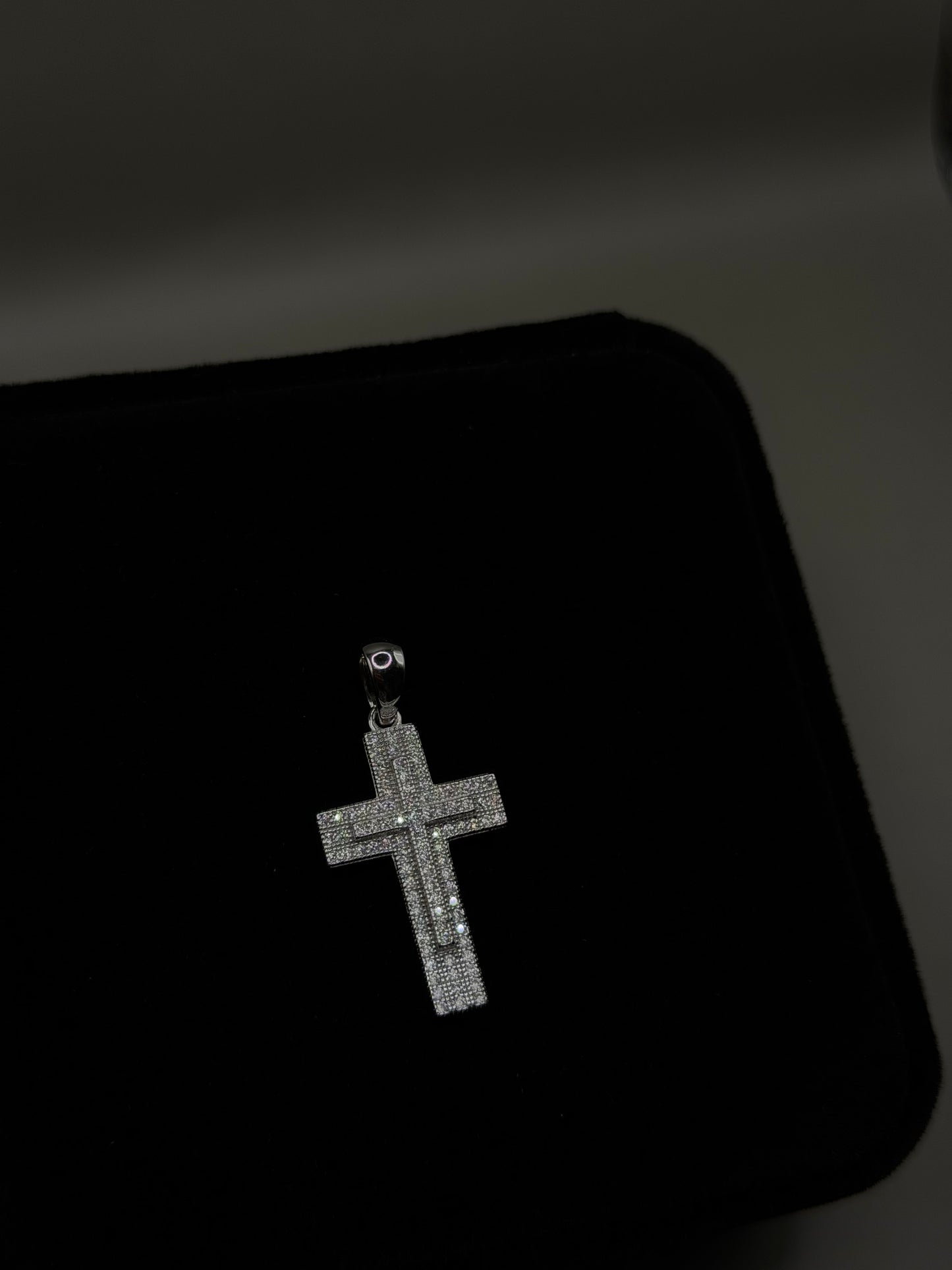 0.55CT Moissanite Cross Pendant – 925 Sterling Silver VVS D Color