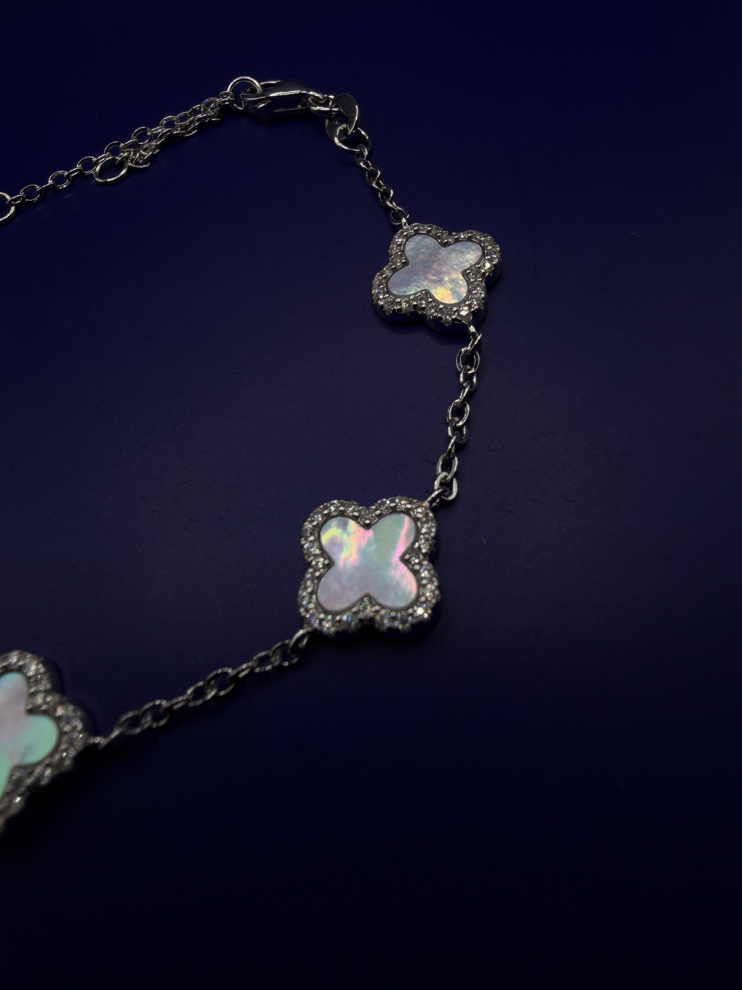 925 Sterling Silver Moissanite Clover Bracelet – White Opal Style | Sizes 6–7-8
