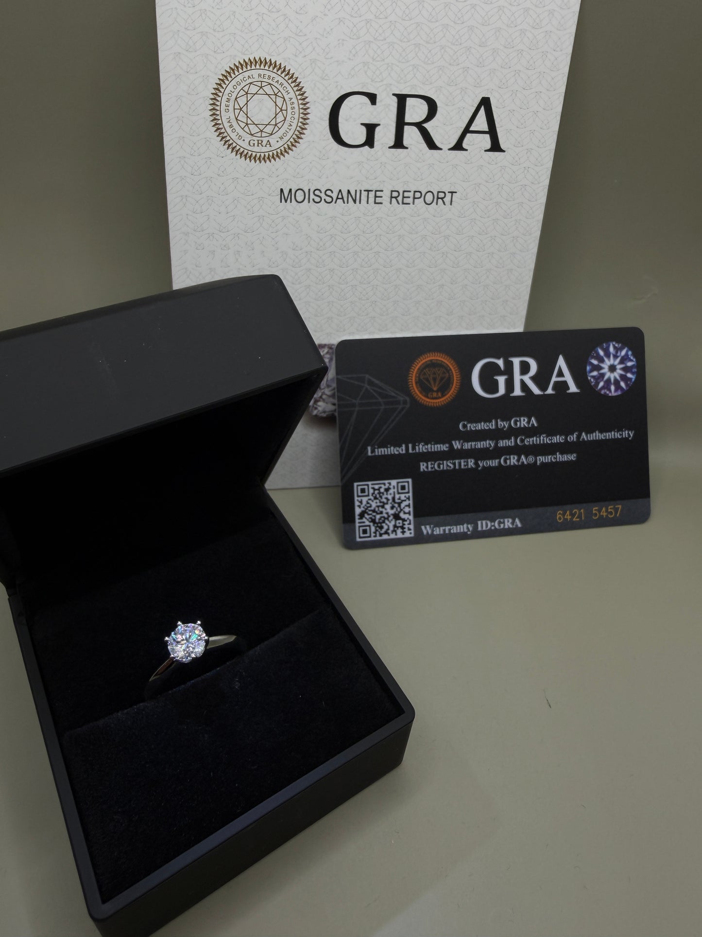 1.0CT Moissanite Ring – 925 Sterling Silver, Round Brilliant D Color, Adjustable Fit, GRA Certified