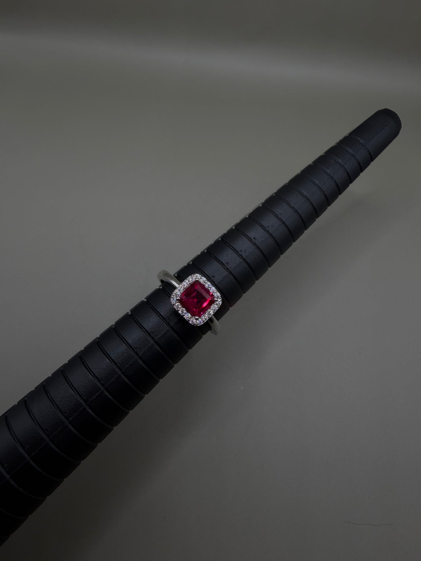 Ruby Red Corundum Ring – 925 Sterling Silver Halo Setting (Size 7)