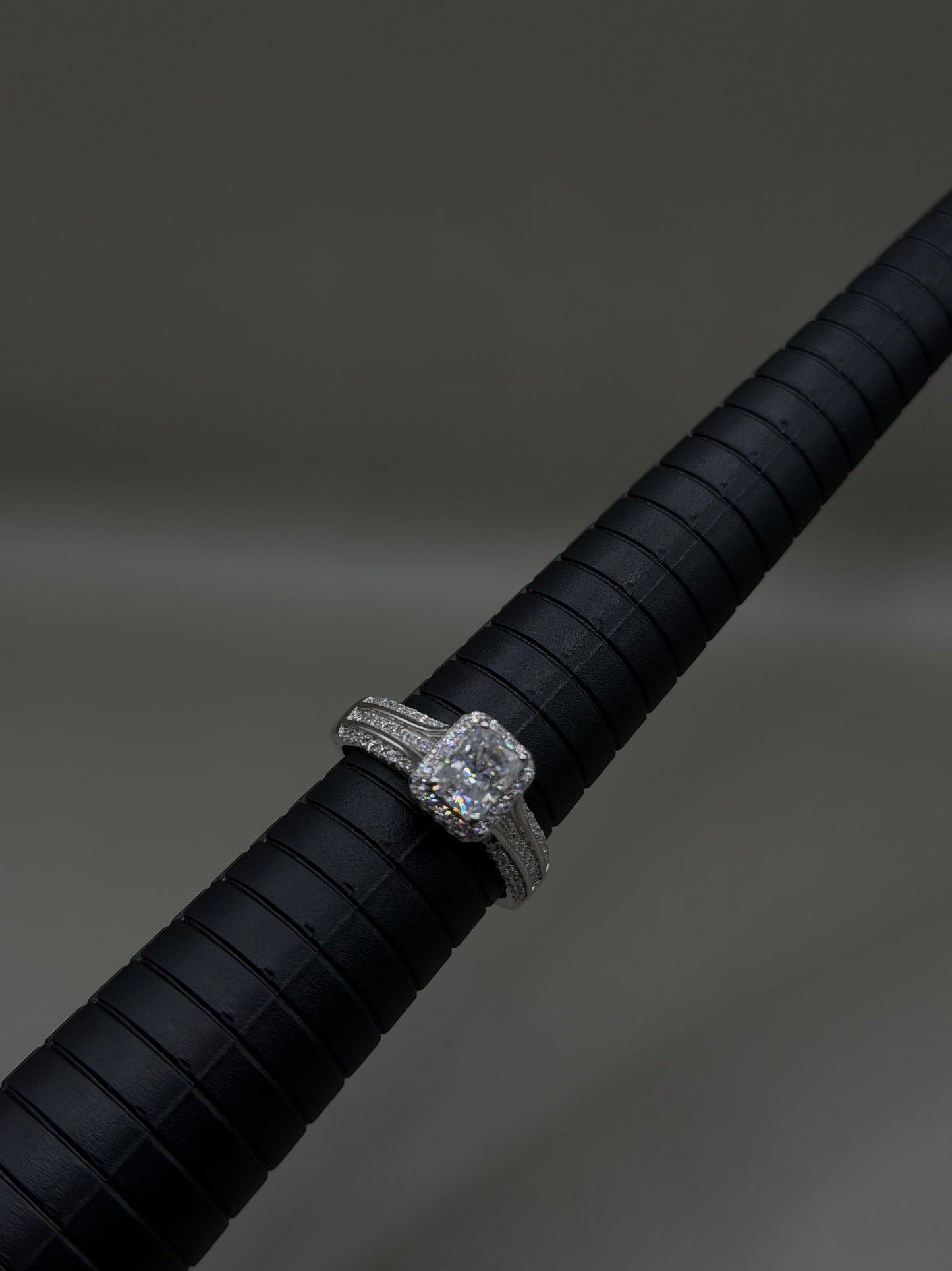 1.44CT Moissanite Halo Ring Set – 925 Sterling Silver VVS D Color (Size 9)
