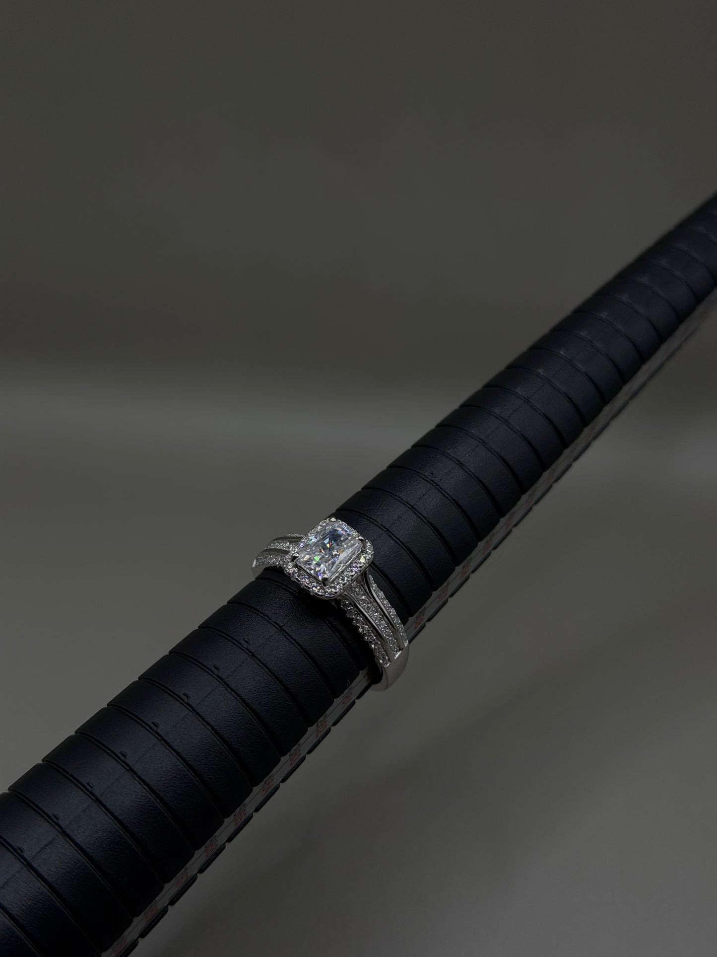 1.44CT Moissanite Halo Ring Set – 925 Sterling Silver VVS D Color (Size 9)